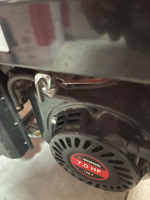 Генератор бензиновий