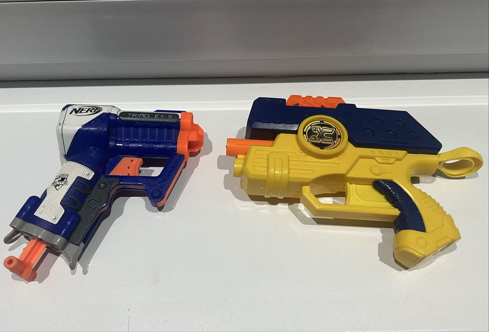 Pistolety zabawki nerf