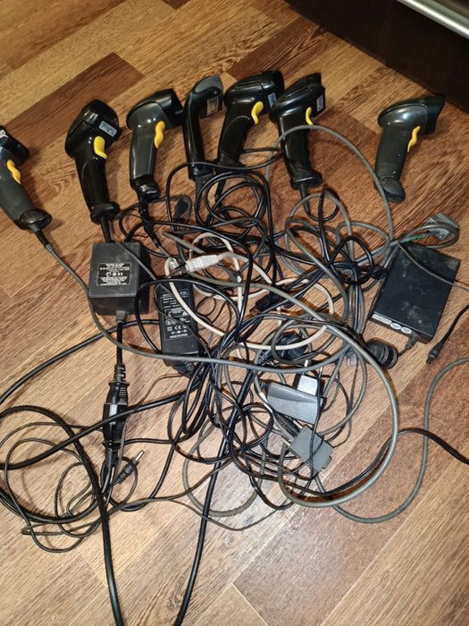 Сканер считывания данных и принтер чеков