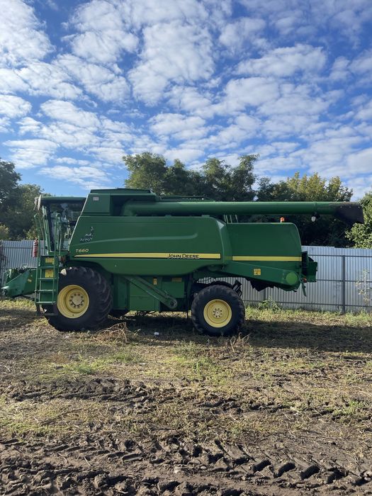 Комбайн John Deere T 660 + жатка 625R