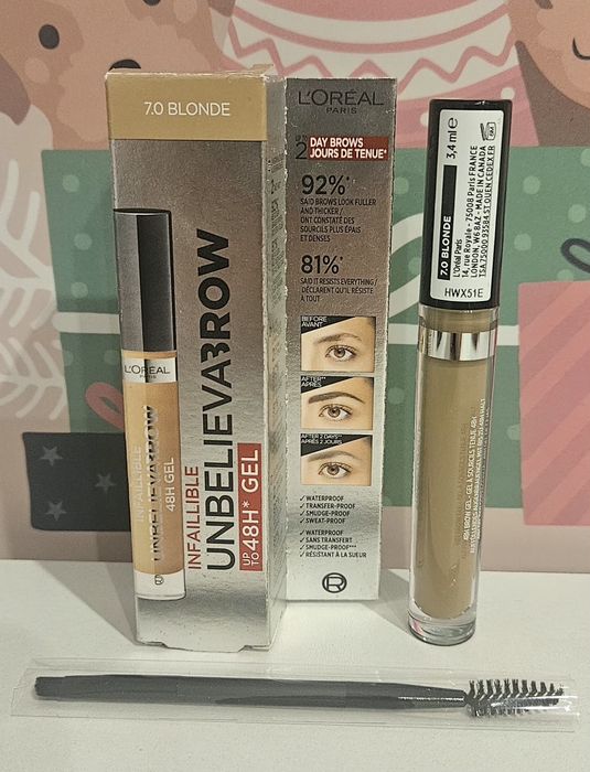 Żel do brwi firmy Loreal.