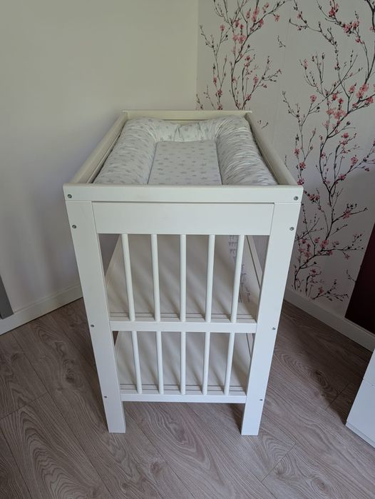 Przewijak Ikea Gulliver + mata (stół do przewijania)
