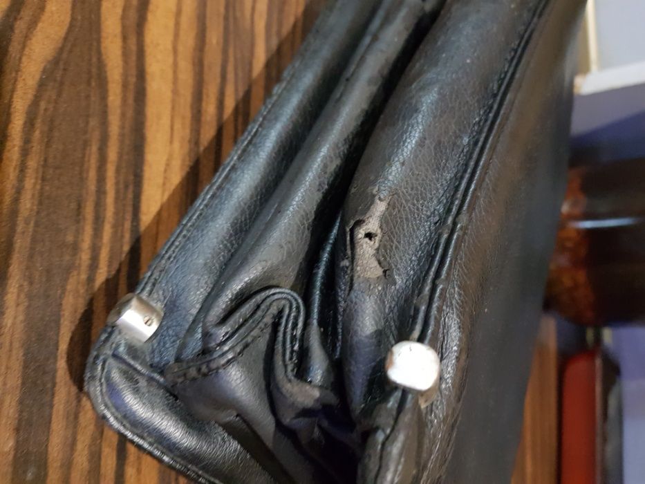 Сумка мужская барсетка б/у (под мелкий ремонт).