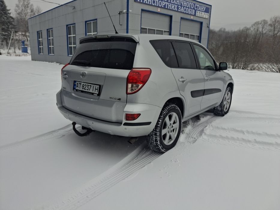 Toyota Rav4 2.2 дизель