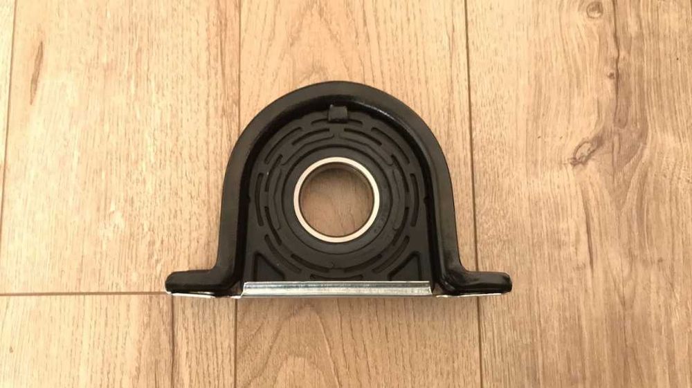 Підвісний підшипник VW Amarok (2010-2020) подвесной,подшипник,кардана