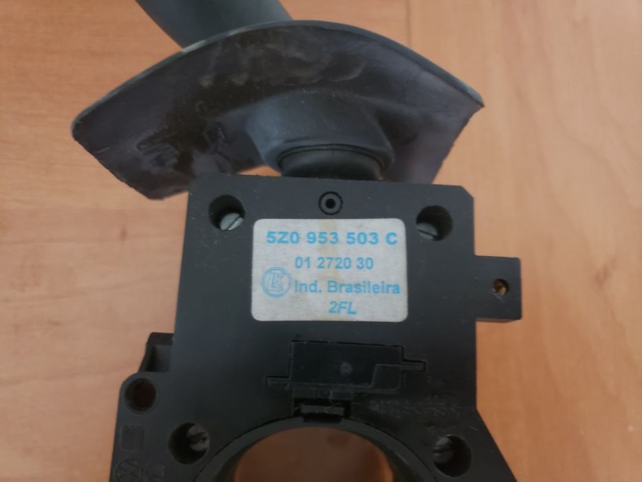 Підрульовий перемикач vw fox