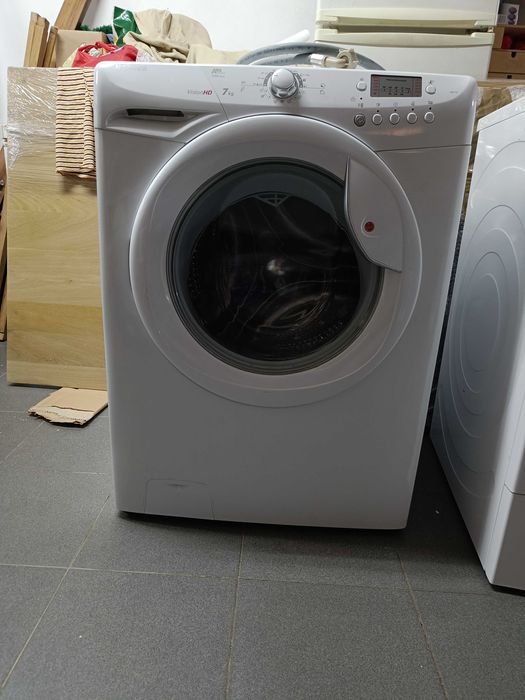 Máquina de lavar roupa Hoover