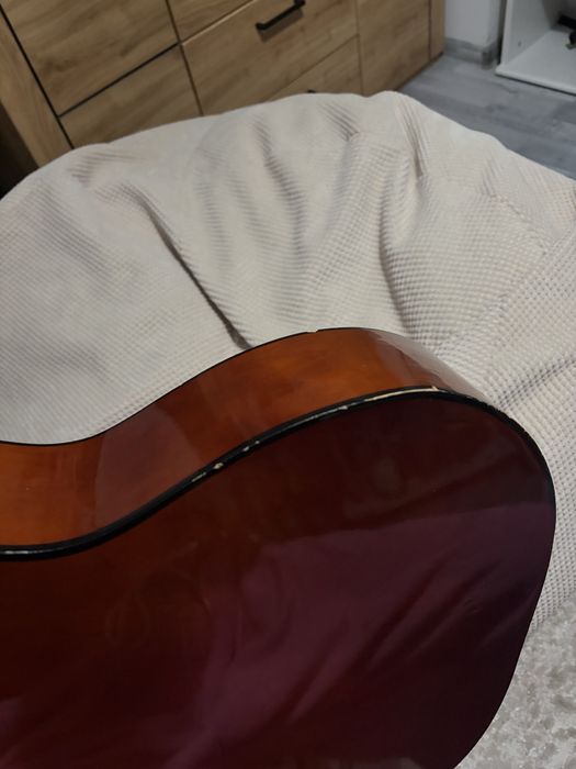 Gitara  akustyczna