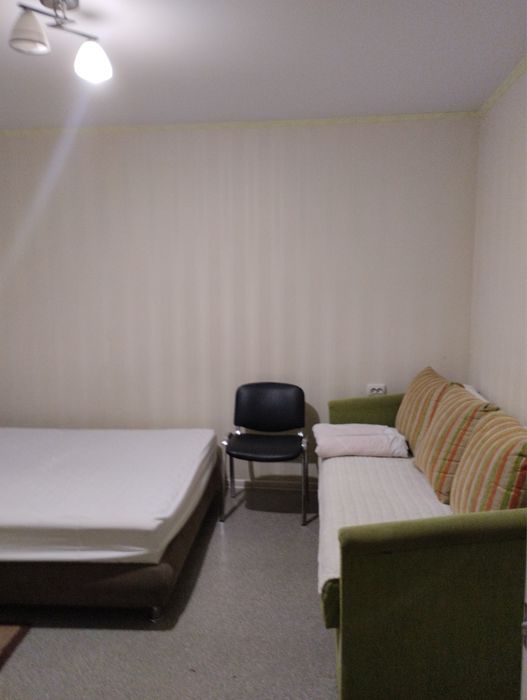 Здам в центрі подобово і погодинно однокімнатну квартиру