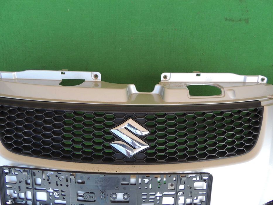 Zderzak przód przedni Suzuki Swift MK6 04-10 SPORT SREBRNY ZCC