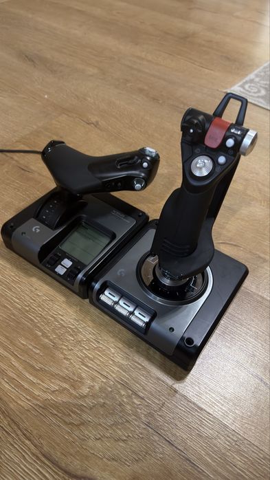 Logitech x52 pro джойстик і руд
