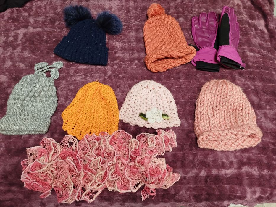 Дитячі речі на дівчинку