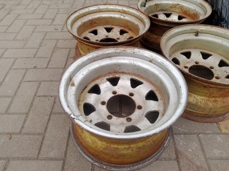 Диски 6 на 139.7 радіус 15