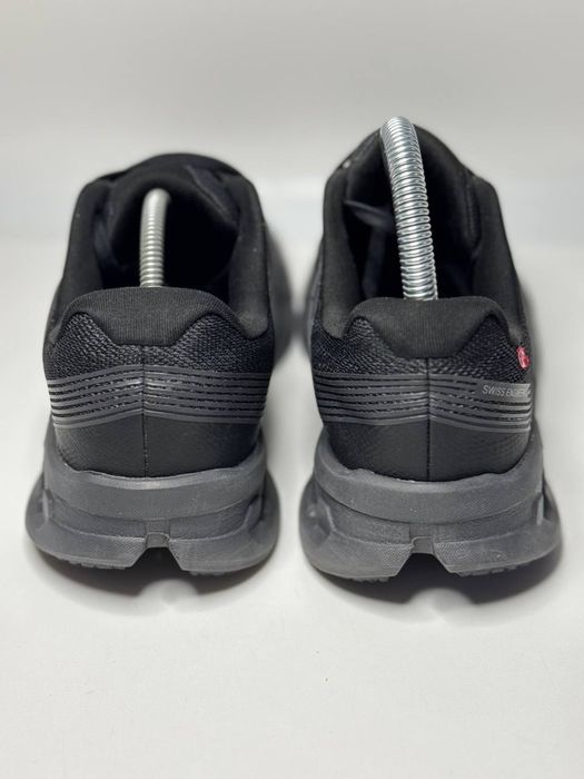 Кросівки — On Running (Cloud)