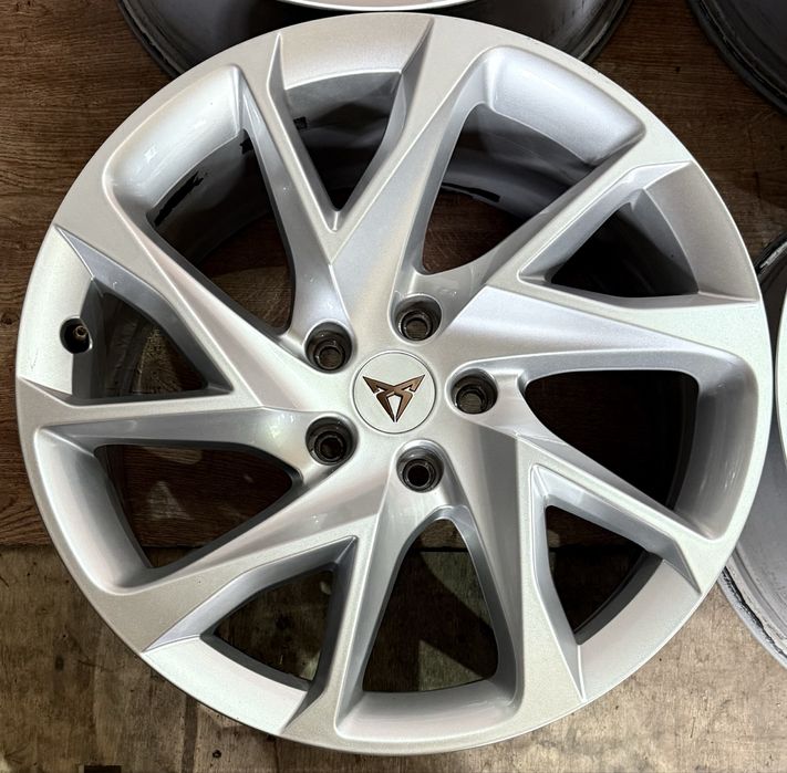 R18 5x112 диски Seat Leon Ateca Tarraco VW Golf Passat Tiguan