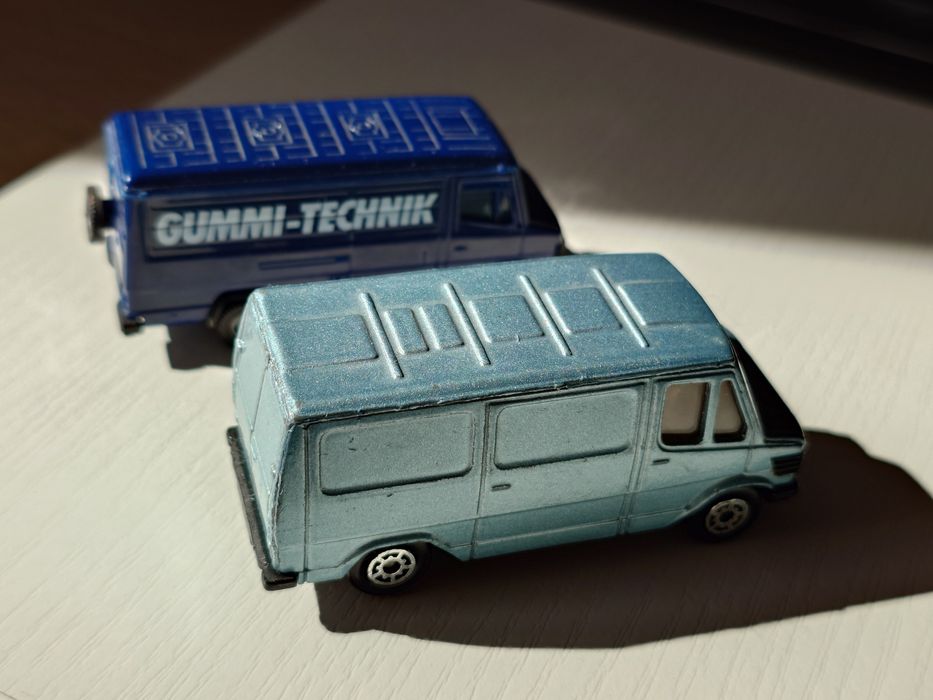 2 modele Edocar samochód Mercedes Van 307D i MB 507D Gummi Technik