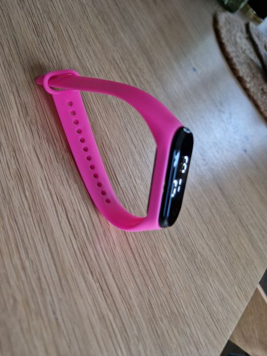 Zegarek opaska sportowa LED - różowy