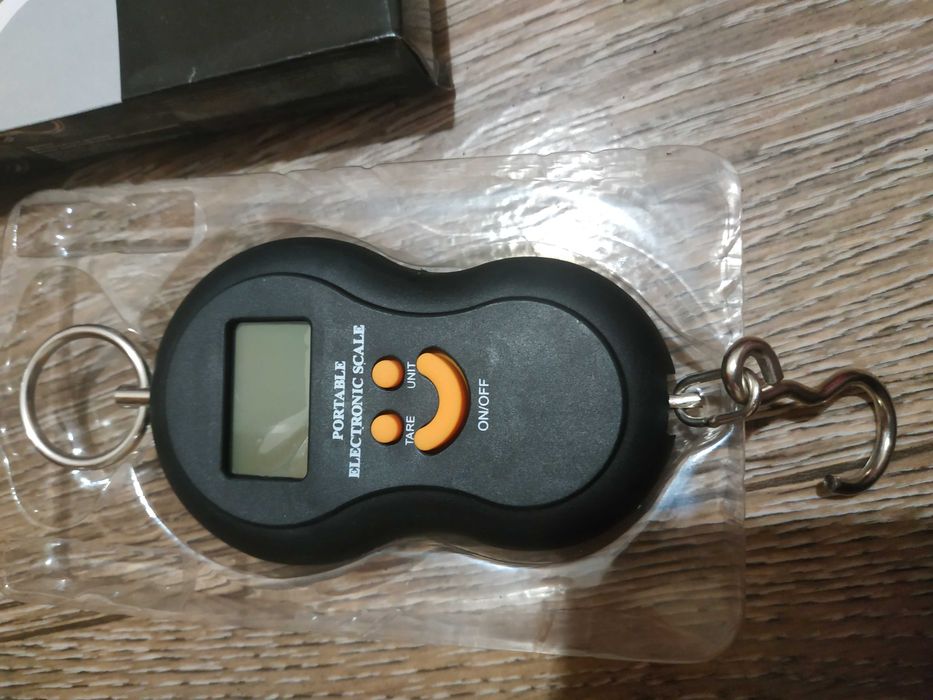 Весы электронные ручные