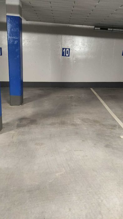 Miejsce parkingowe Jędrzejów