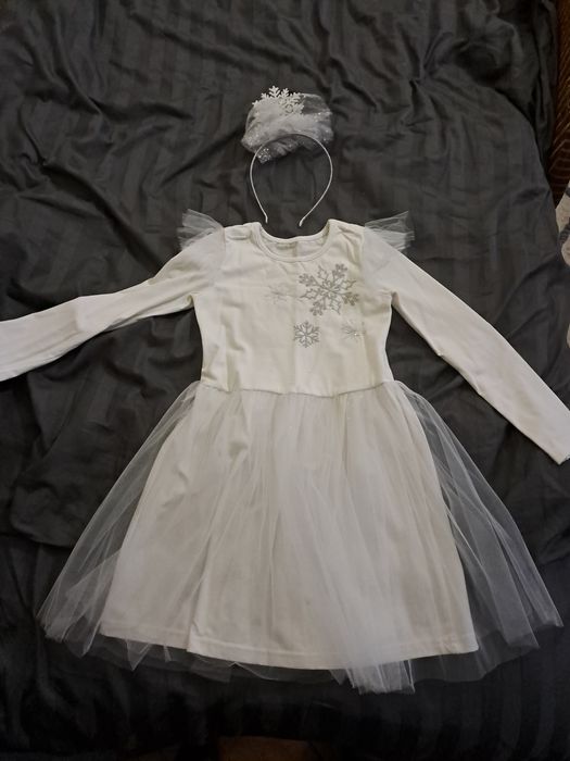 Новорічна сукня з накидка і обруч