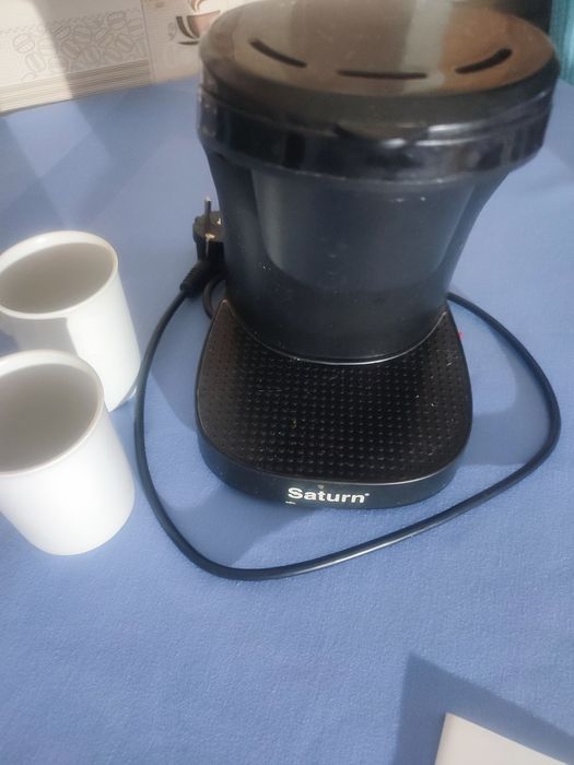 Капельная кофеварка.