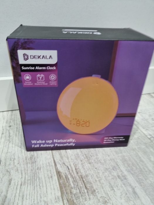 Lampa Świetlny Budzik  nowa Lampa Rgb Radio Fm Wschód Słońca