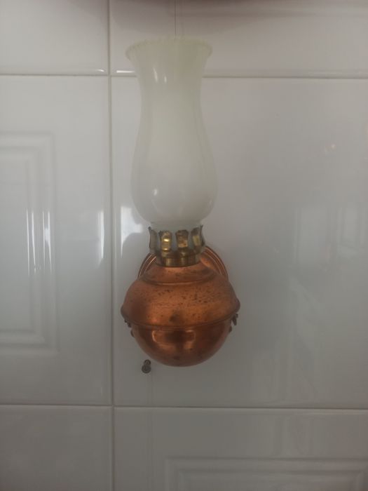 Apliques em cobre muito antigos