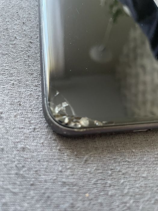 Iphone 11 sprawny