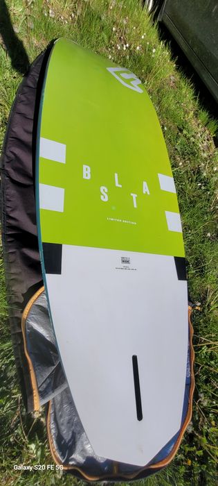 Fanatic Blast 130  windsurfing deska
