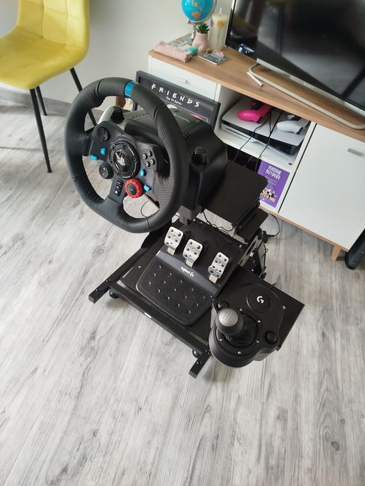 Kierownica Logitech G29, shifter, pedały i stojak