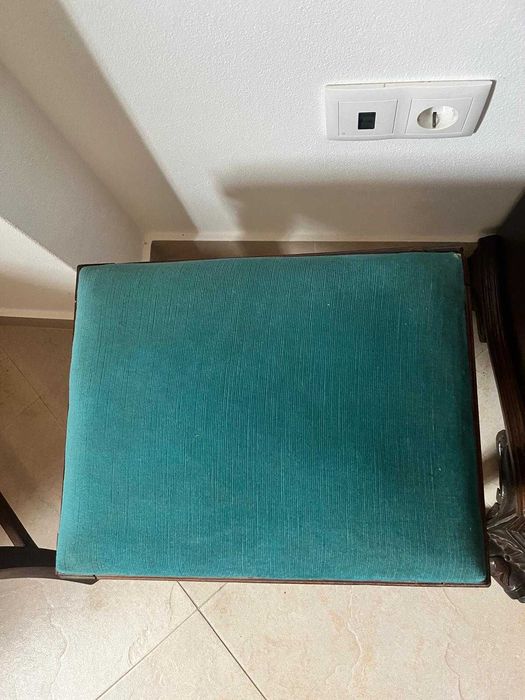 Quarto Completo de Estilo Antigo