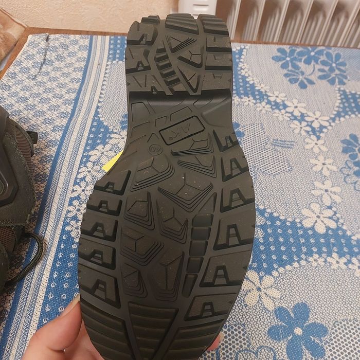 Тактичні кросівки