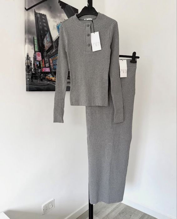 Жіночий костюм кофта і спідниця в рубчик zara