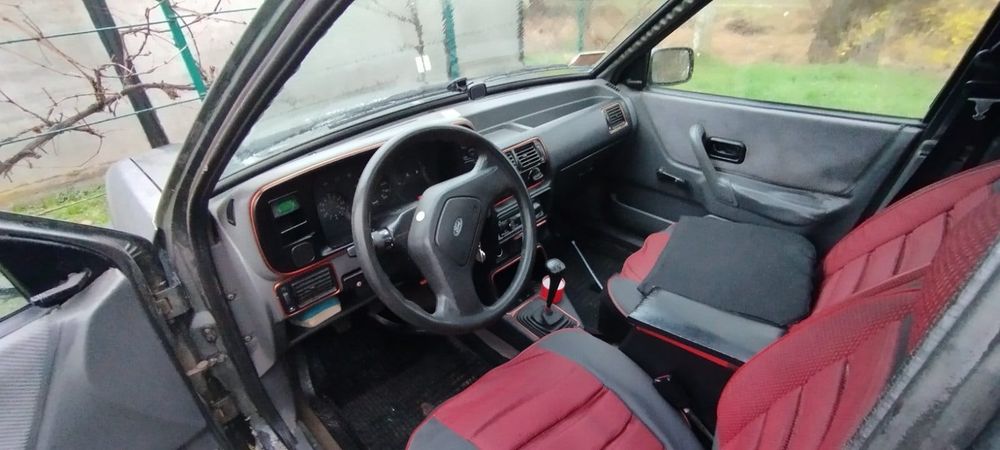 Продам FORD ESKORT 1.3