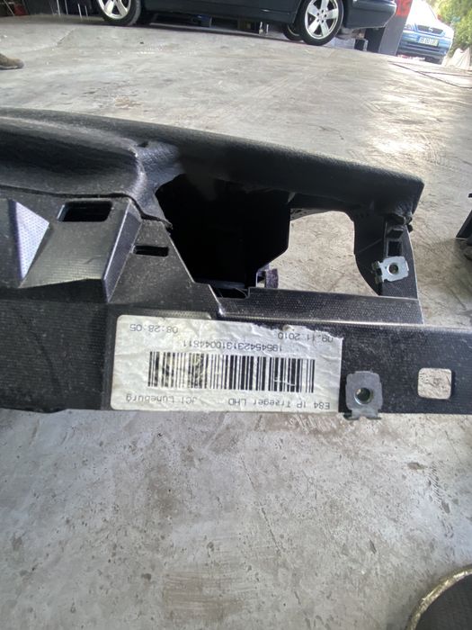 Material BMW X1 2010