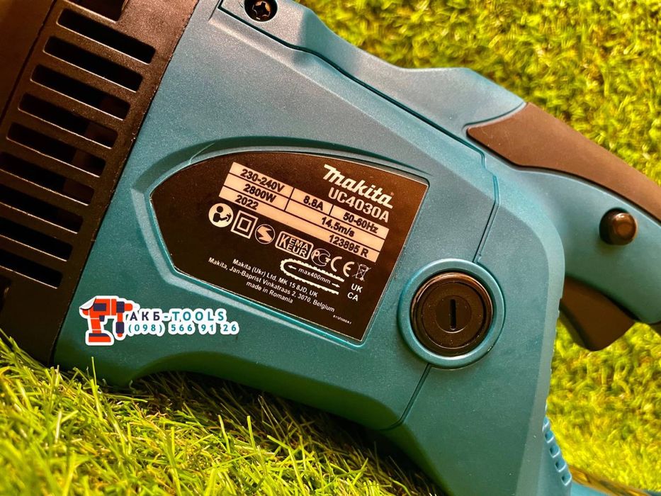 Электропила, пила цепная Makita UC4030A 2800Вт Румунія 3 роки гарантія