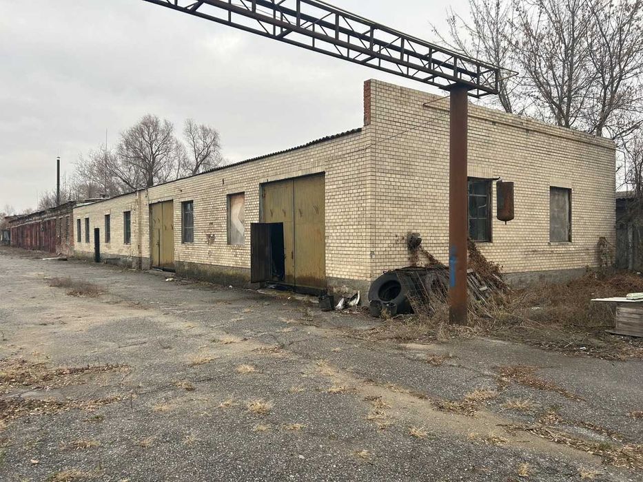 Продаж виробничого комплекса: 3450 м2 та 4,3 га, Баришівка