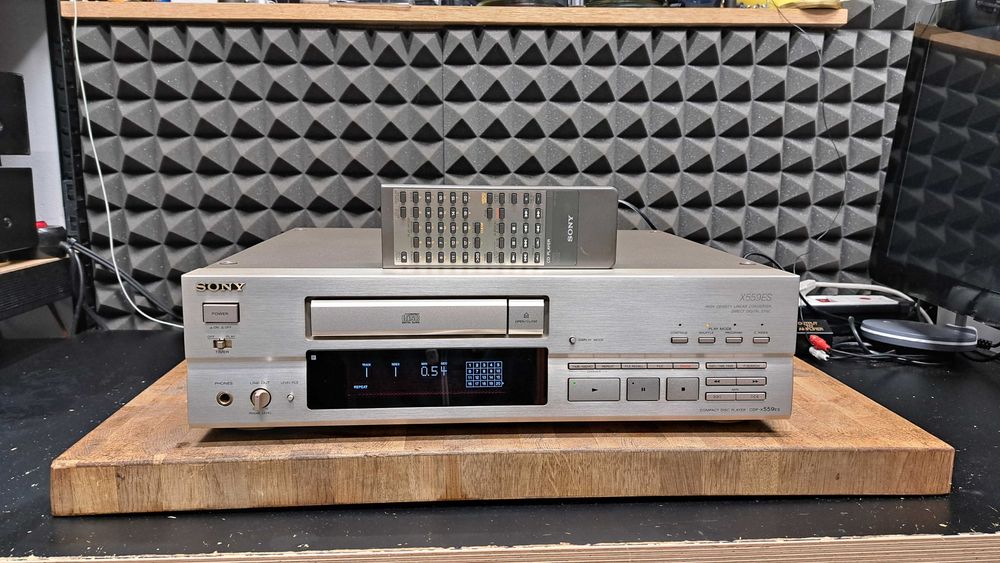 Cd Sony CDP-X559ES z pilotem