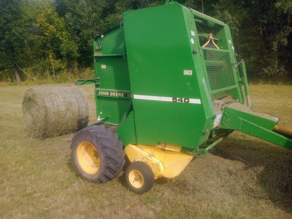 Prasa rolująca John Deere 540/545* szeroki podbierak*