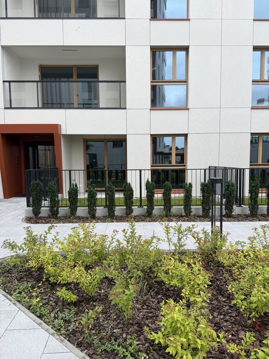 Do wynajęcia lokal – Rondo Daszyńskiego | Gotowy do wejścia ul. Prosta