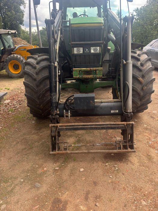 Ładowacz czołowy Tur Stoll John Deere seria 7
