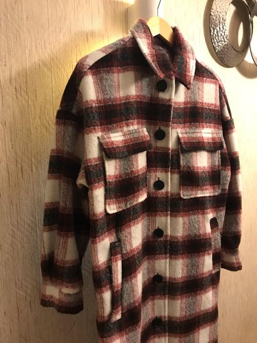 Casaco camiseiro comprido Stradivarius