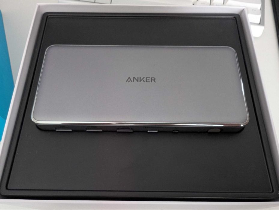 Anker 563 USB-C 10-в-1