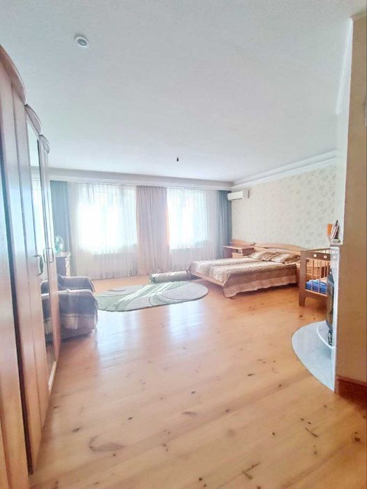 ПРОДАЖ 2поверх.будинку ЗАХОДИ/ЖИВИ. 3 санвузли, 2 гаража, утеплений