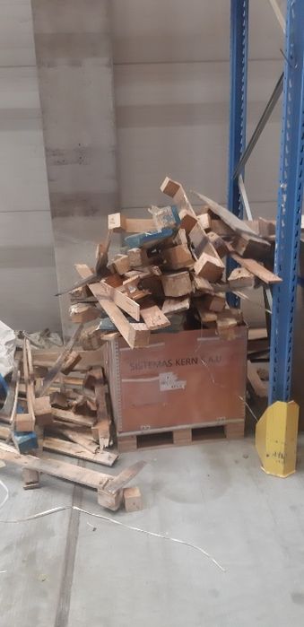 Złom paletowy oddam za darmo