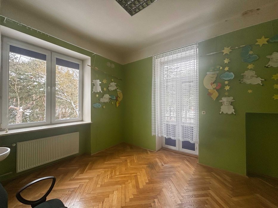 Budynek w centrum Otwocka na szkołę, przedszkole, biuro,gastronomię