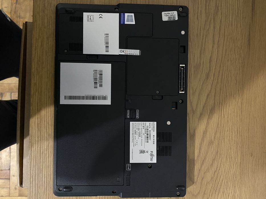 Ноутбук fujitsu lifebook u727