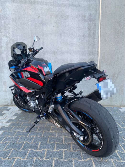 BMW M1000 XR  M Competition