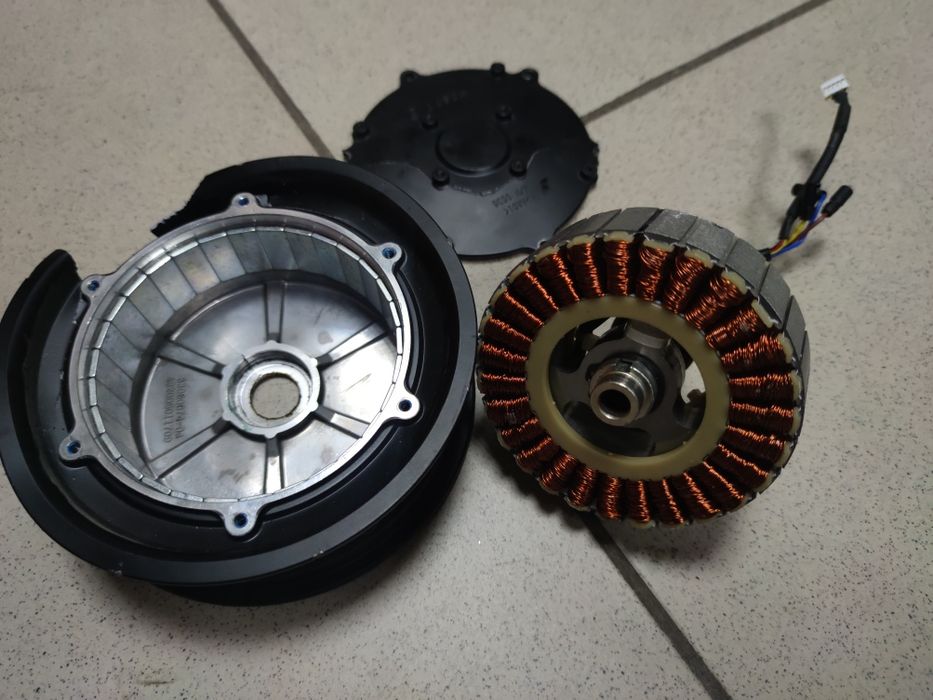 Мотор колесо под восстановление 1000ватт, Ninebot оригинал. Segway