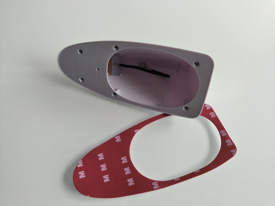 Antena tipo barbatana tubarão